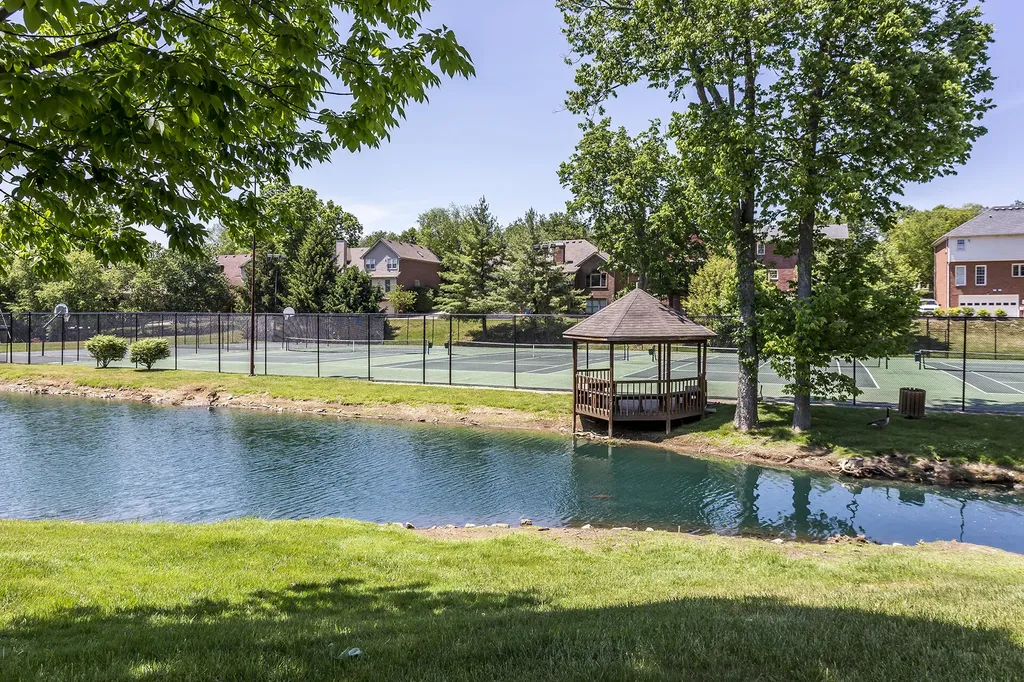 4160 Palmetto Drive Lexington KY 40513