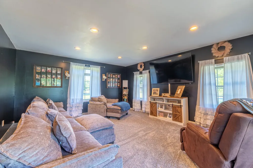 1490 Contown Road Liberty KY 42539