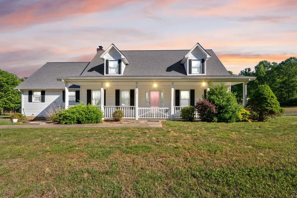 1213 Spann Hill Road Monticello KY 42633