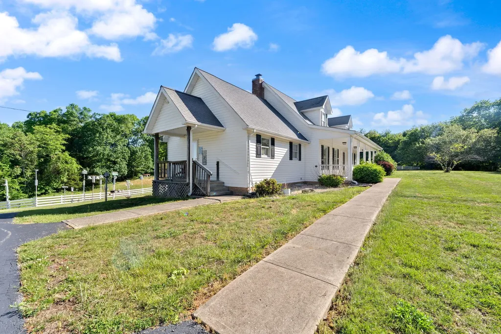 1213 Spann Hill Road Monticello KY 42633
