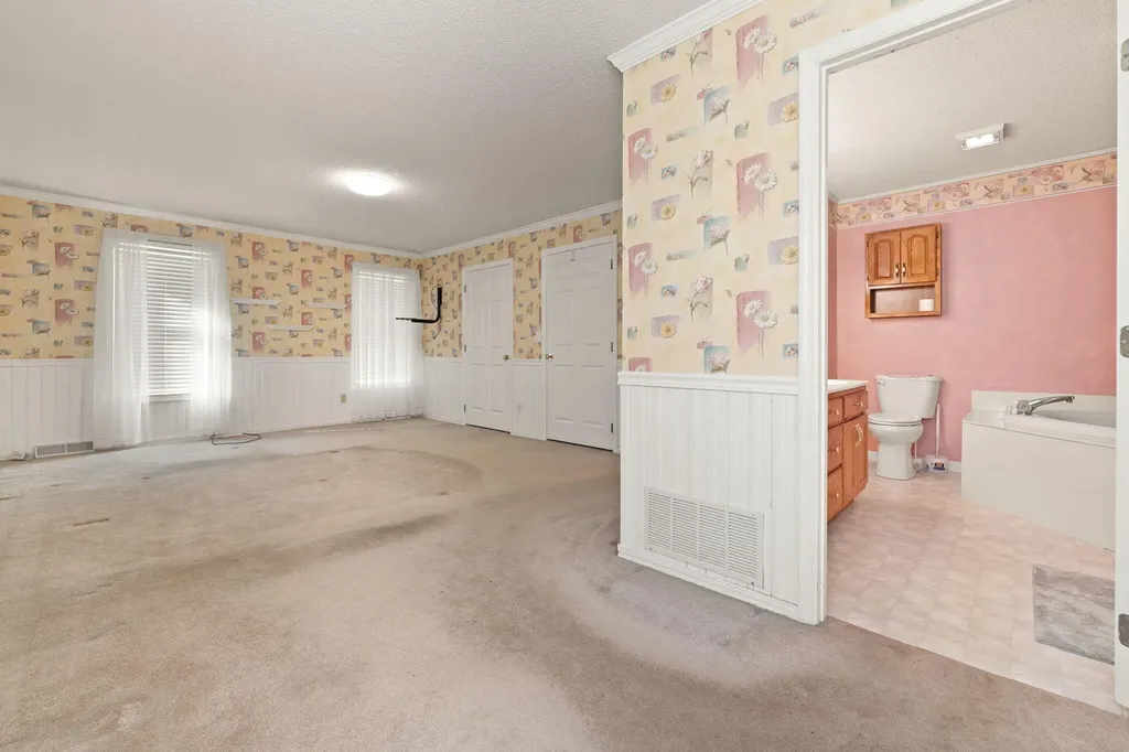 1213 Spann Hill Road Monticello KY 42633