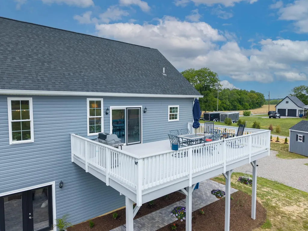 1553 Clifty Hill Road Science Hill KY 42553
