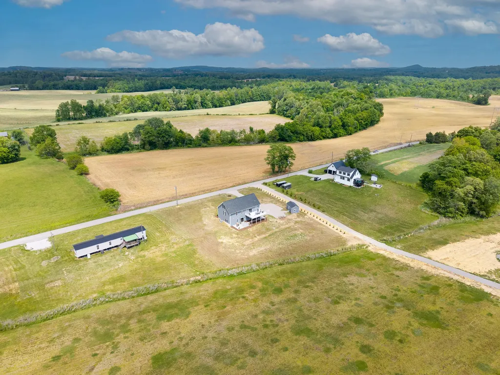 1553 Clifty Hill Road Science Hill KY 42553