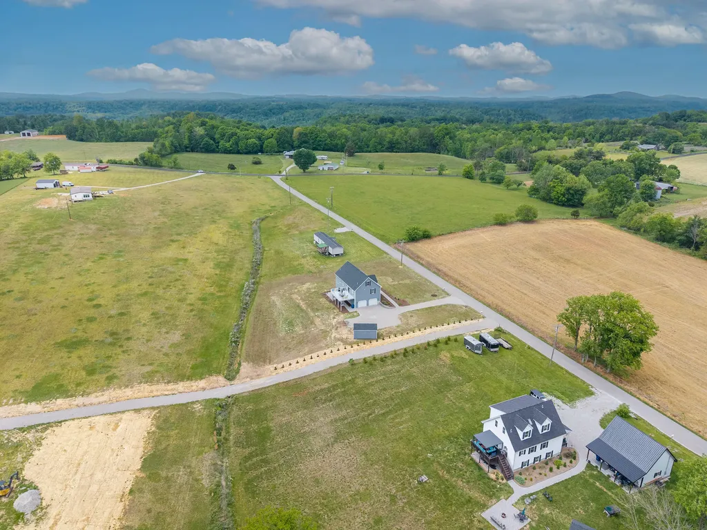 1553 Clifty Hill Road Science Hill KY 42553