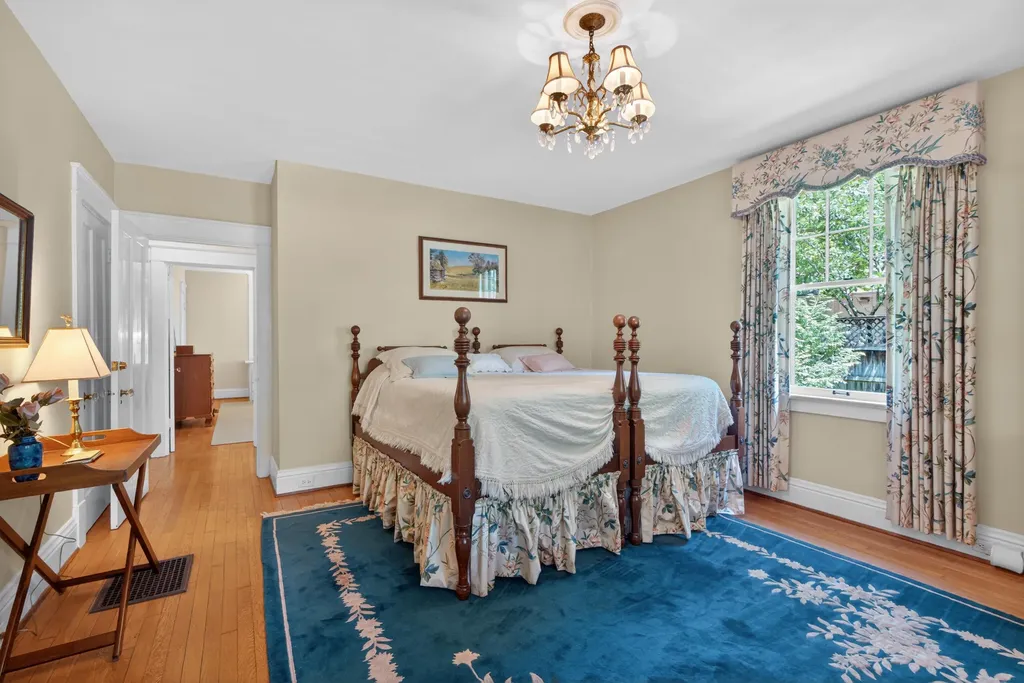 109 Irvine Road Lexington KY 40502