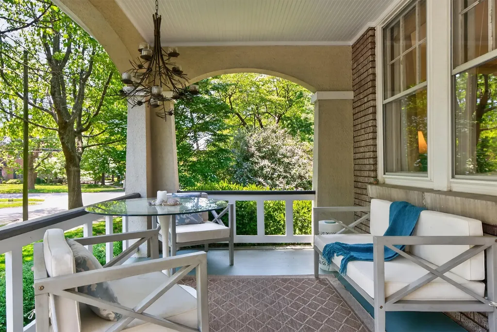 109 Irvine Road Lexington KY 40502