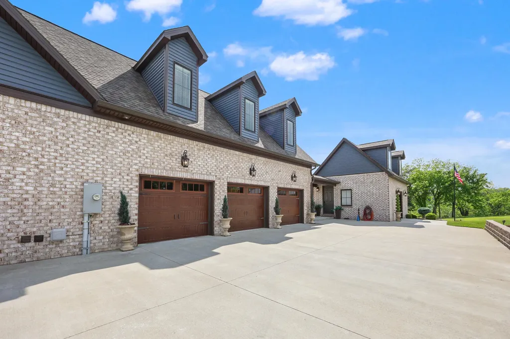 807 Muirfield Trail Richmond KY 40475