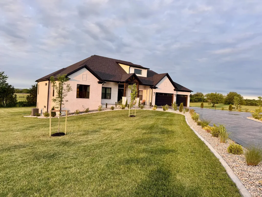 104 Appaloosa Trail Wilmore KY 40390