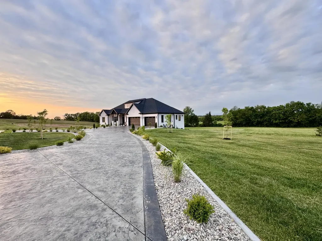 104 Appaloosa Trail Wilmore KY 40390