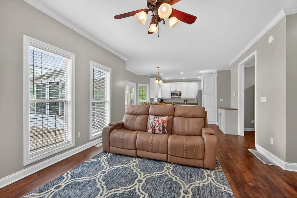 3981 Westbrook Drive Lexington KY 40514