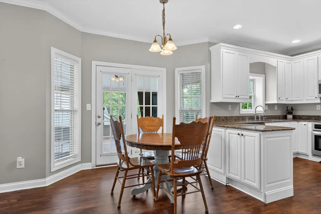 3981 Westbrook Drive Lexington KY 40514