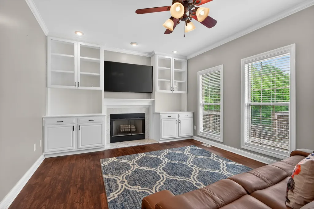 3981 Westbrook Drive Lexington KY 40514