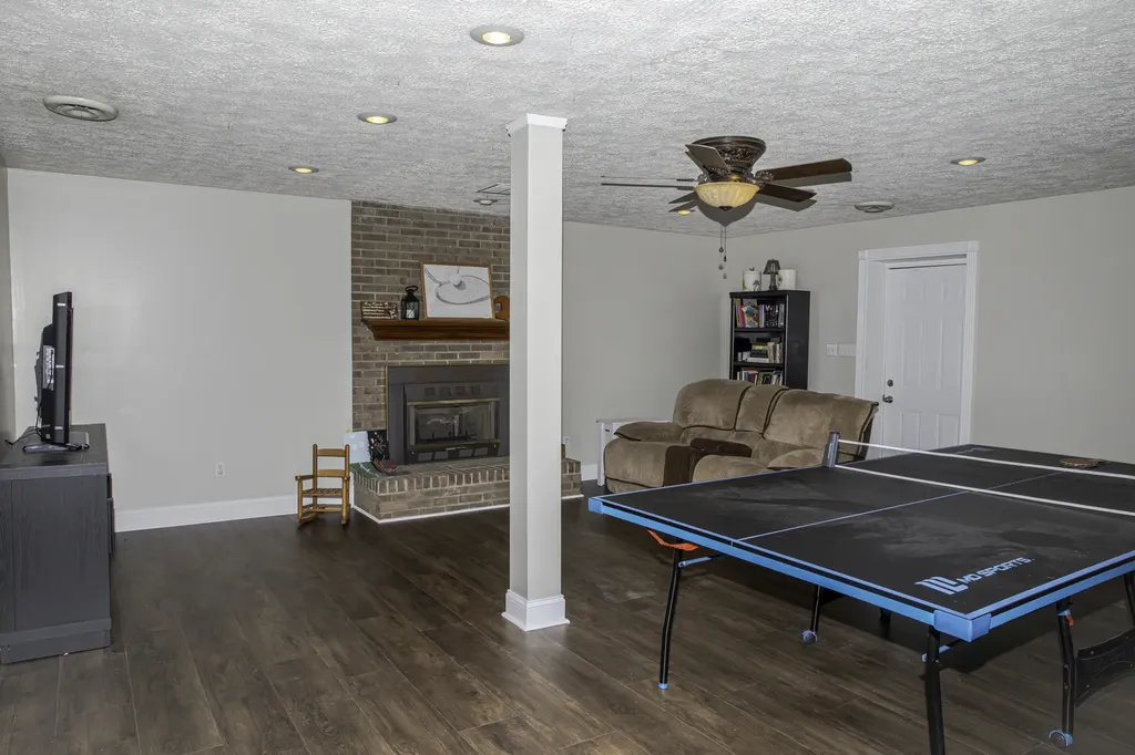 156 Cold Springs Drive Stanford KY 40484