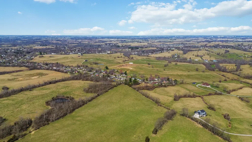 1630 Richmond Road Berea KY 40403
