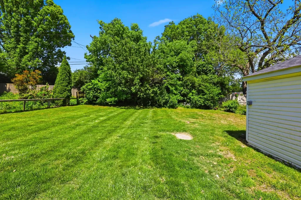 463 Pasadena Drive Lexington KY 40503