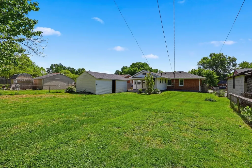 463 Pasadena Drive Lexington KY 40503