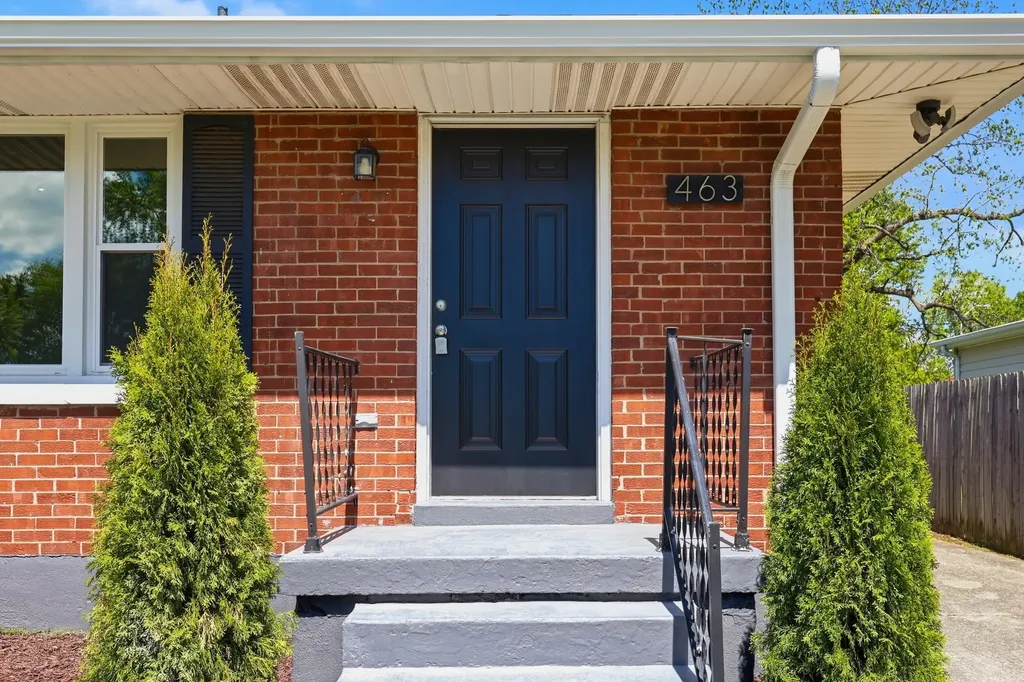 463 Pasadena Drive Lexington KY 40503