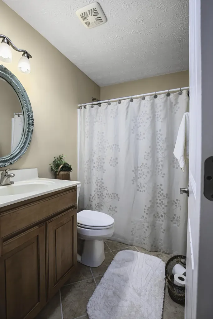 395 Cedar Lake Road Versailles KY 40383
