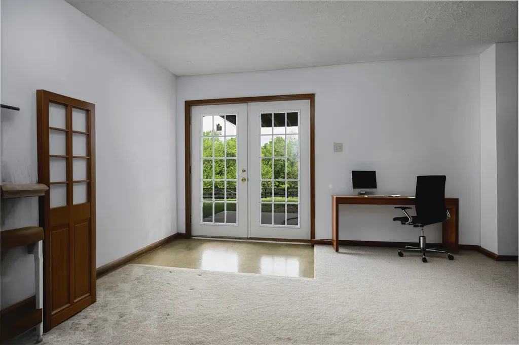395 Cedar Lake Road Versailles KY 40383