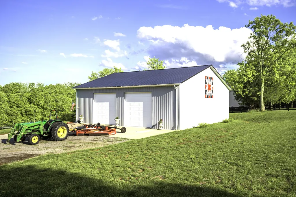395 Cedar Lake Road Versailles KY 40383