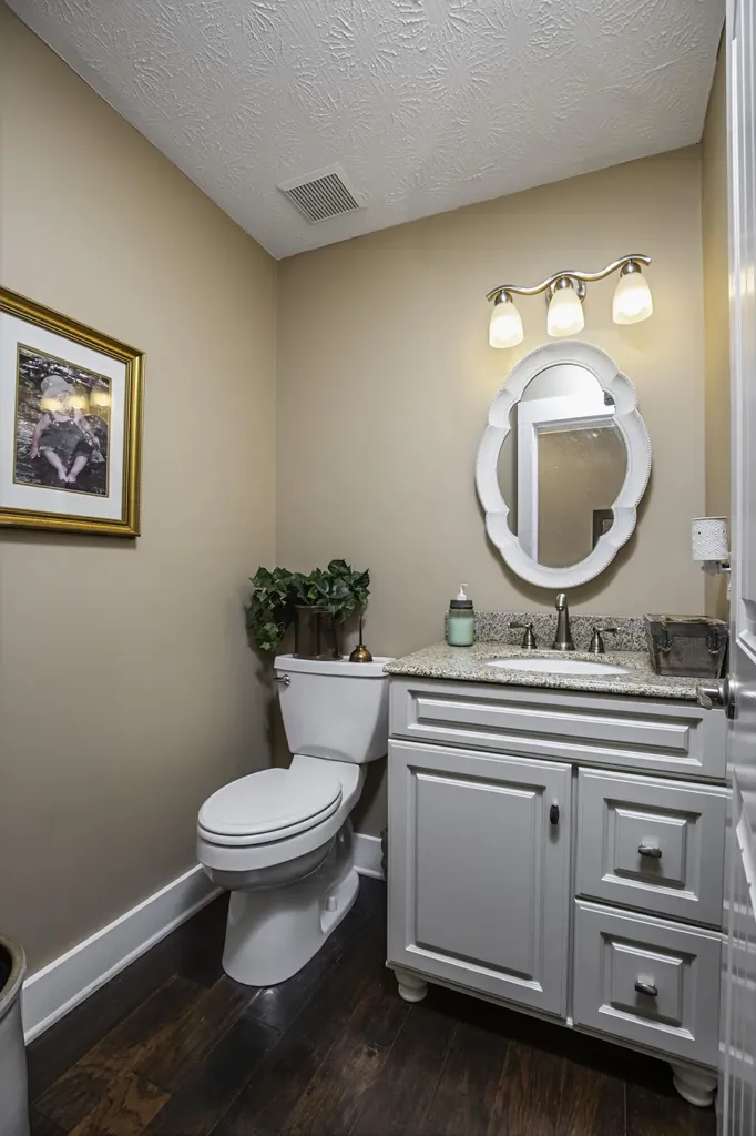 395 Cedar Lake Road Versailles KY 40383