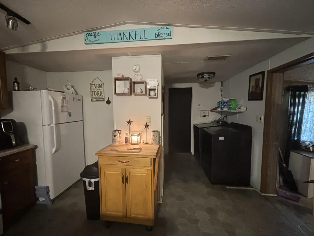 2172 Patty Ridge Road Dunnville KY 42528