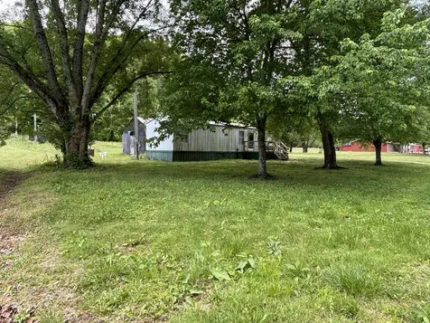 2172 Patty Ridge Road Dunnville KY 42528