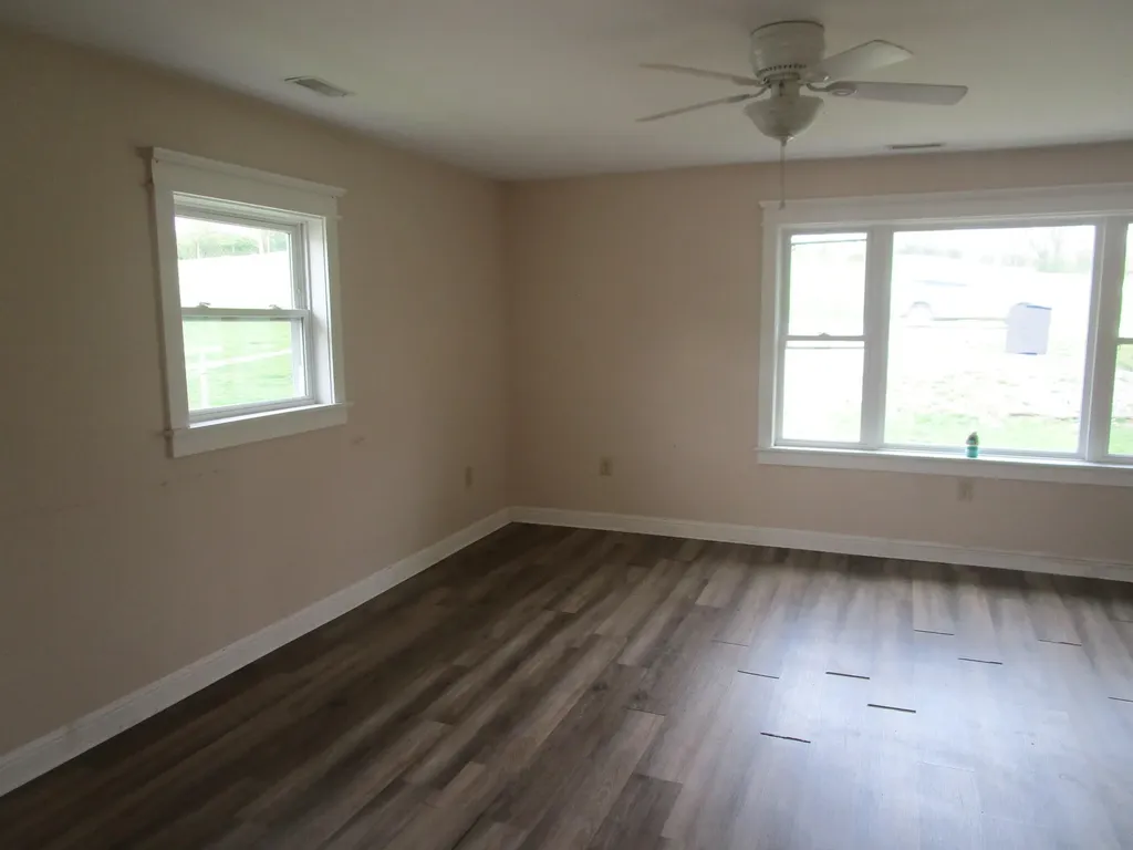 2247 Muddy Creek Road Winchester KY 40391