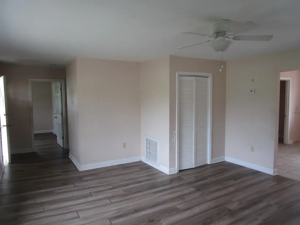 2247 Muddy Creek Road Winchester KY 40391