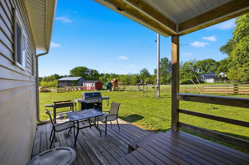 1568 Old Lawrenceburg Road Frankfort KY 40601