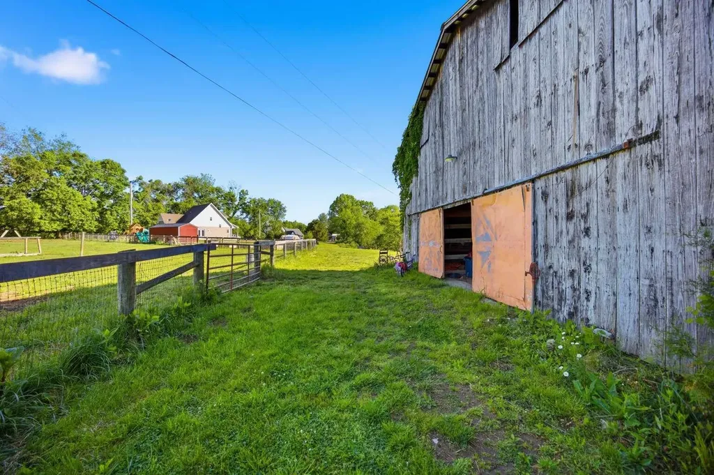 1568 Old Lawrenceburg Road Frankfort KY 40601