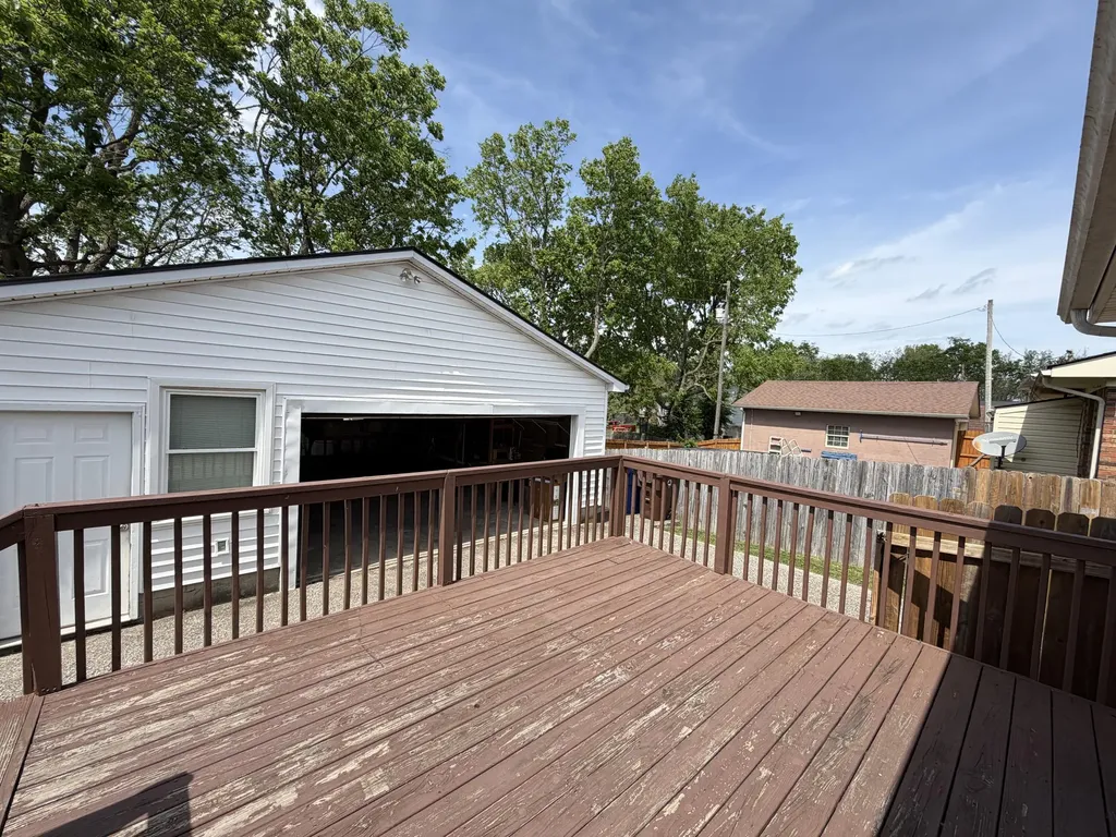 17 Holiday Road Winchester KY 40391