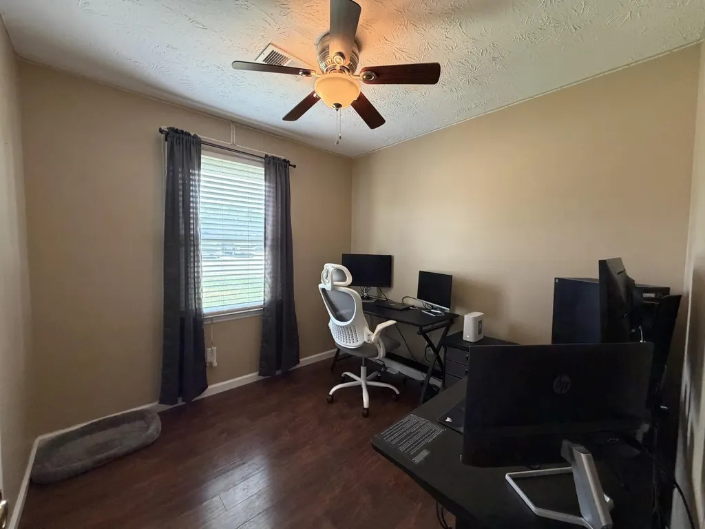 17 Holiday Road Winchester KY 40391