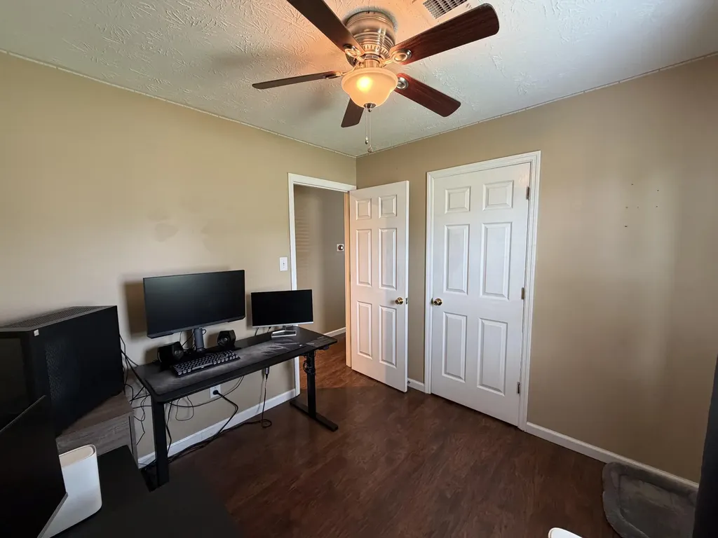 17 Holiday Road Winchester KY 40391