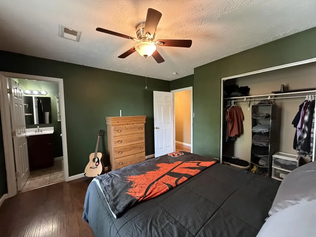 17 Holiday Road Winchester KY 40391