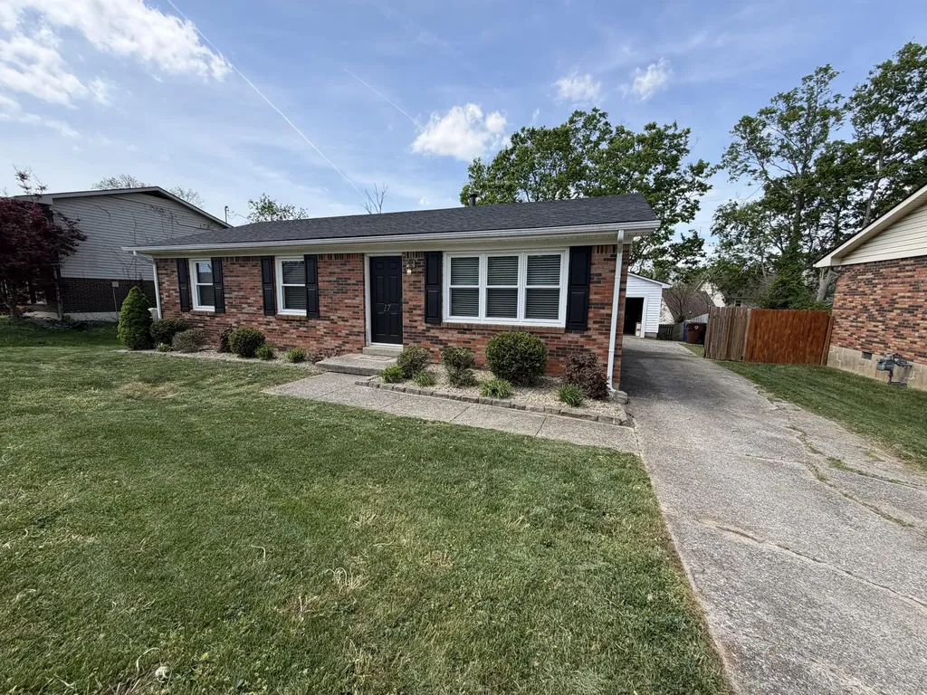 17 Holiday Road Winchester KY 40391
