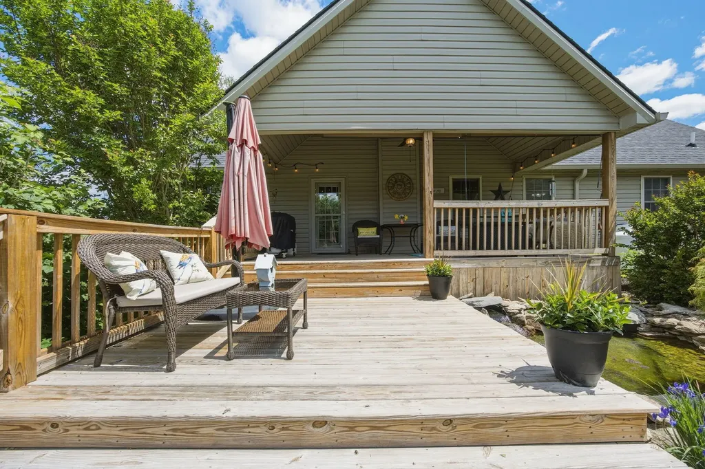 155 Clay Avenue Lancaster KY 40444