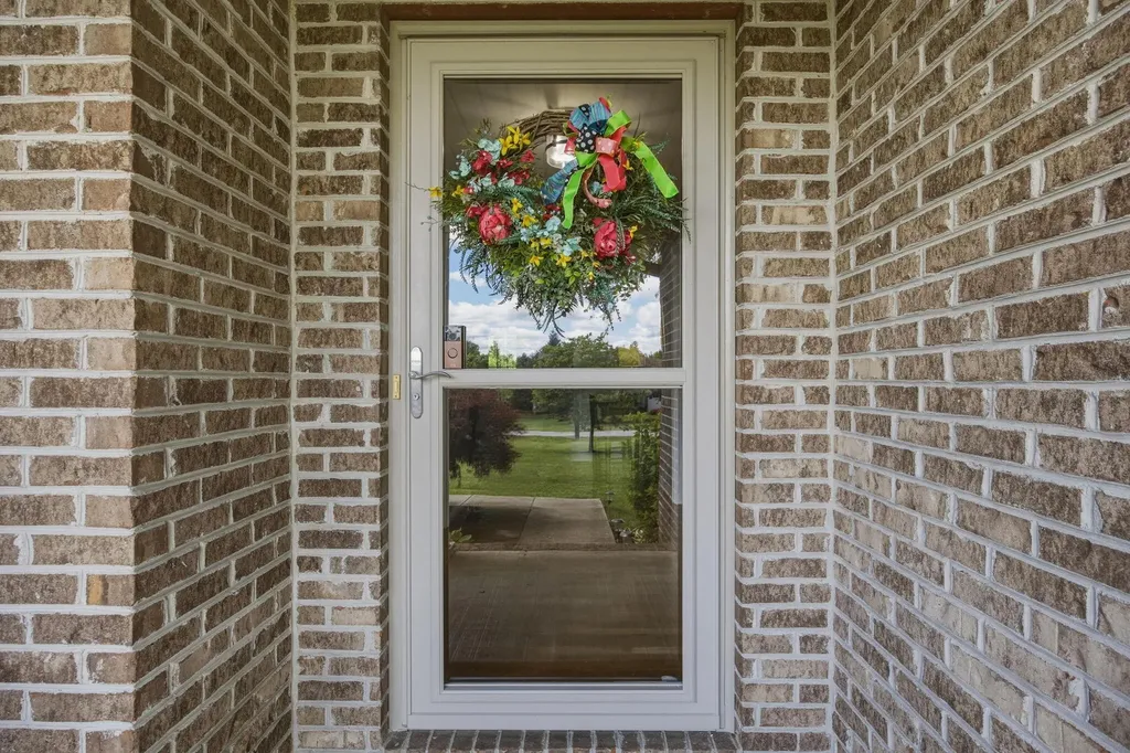 155 Clay Avenue Lancaster KY 40444
