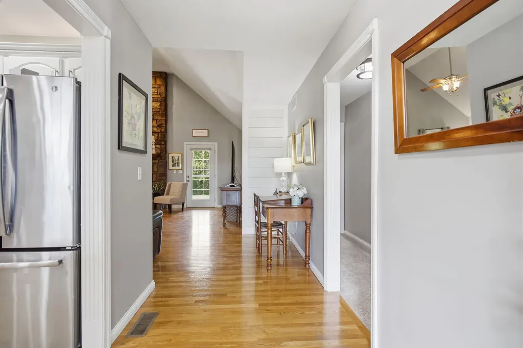 155 Clay Avenue Lancaster KY 40444