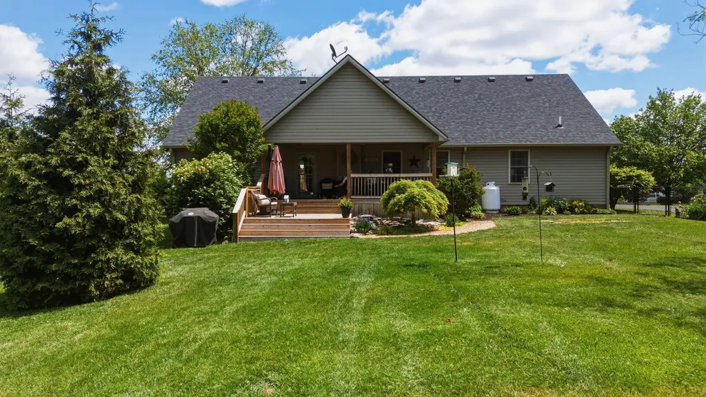 155 Clay Avenue Lancaster KY 40444