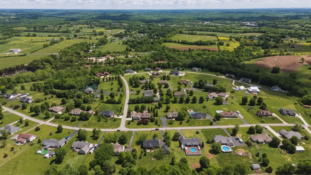155 Clay Avenue Lancaster KY 40444