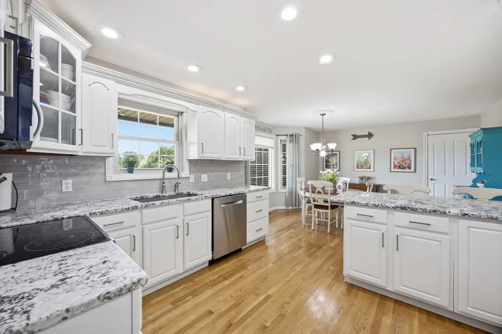 155 Clay Avenue Lancaster KY 40444
