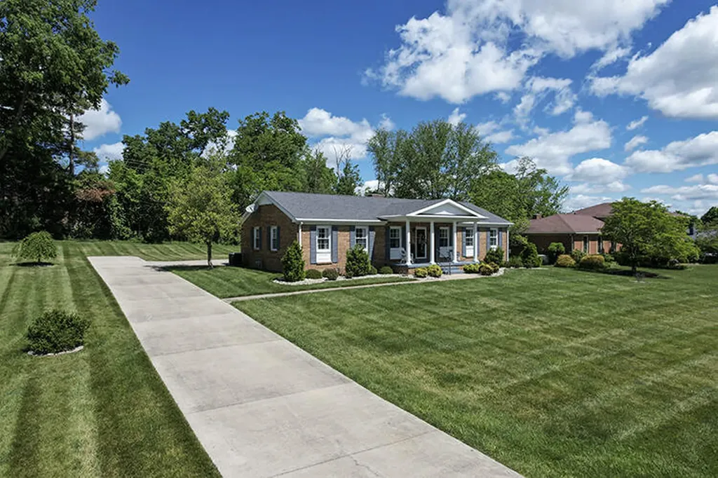 409 Brookhaven Drive Danville KY 40422