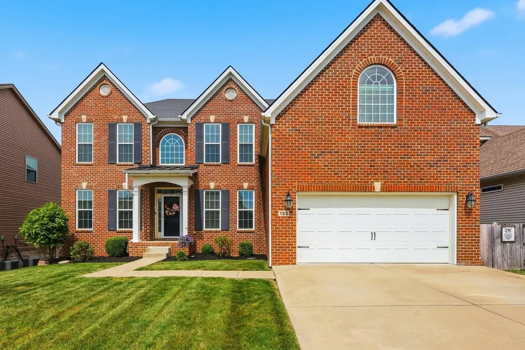 Nicholasville KY, 133 Waxwing Lane
