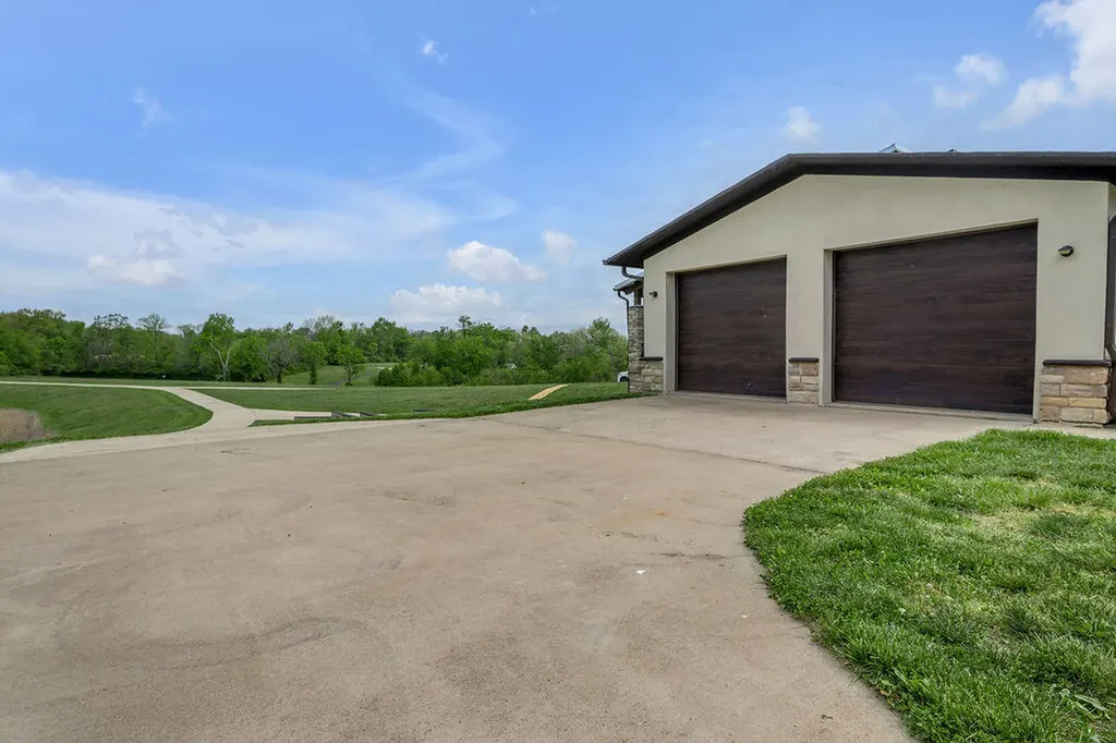 5150 Kiddville Lane Lexington KY 40515