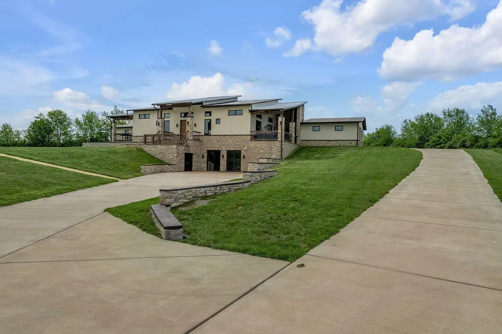5150 Kiddville Lane Lexington KY 40515