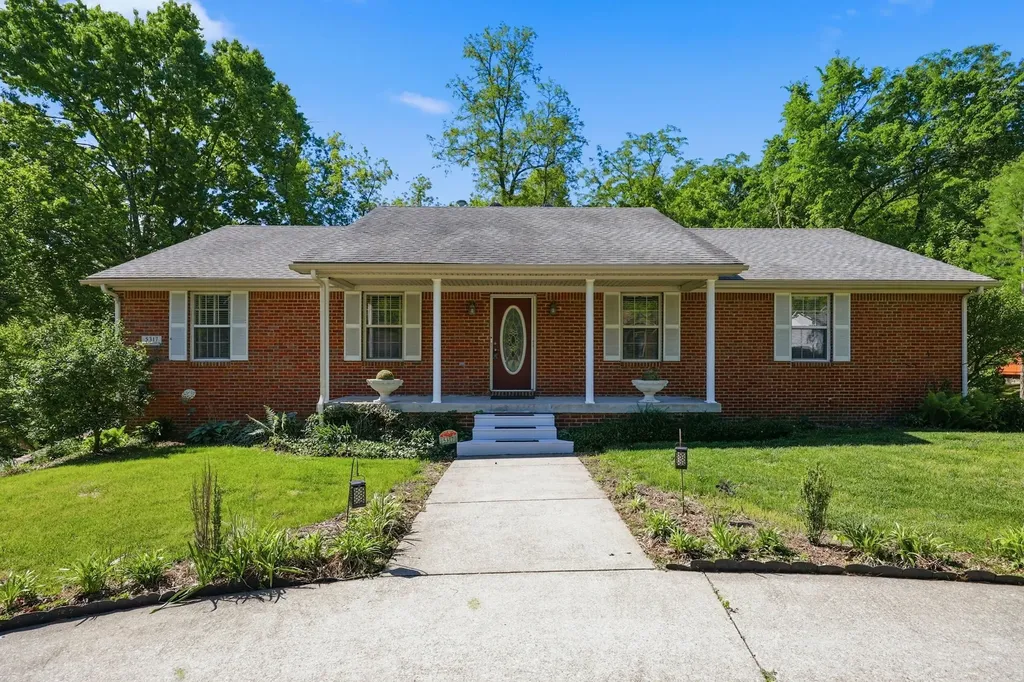 5317 Sleepy Hollow Drive Frankfort KY 40601