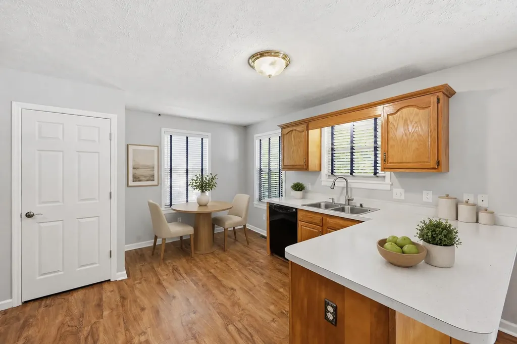 5317 Sleepy Hollow Drive Frankfort KY 40601
