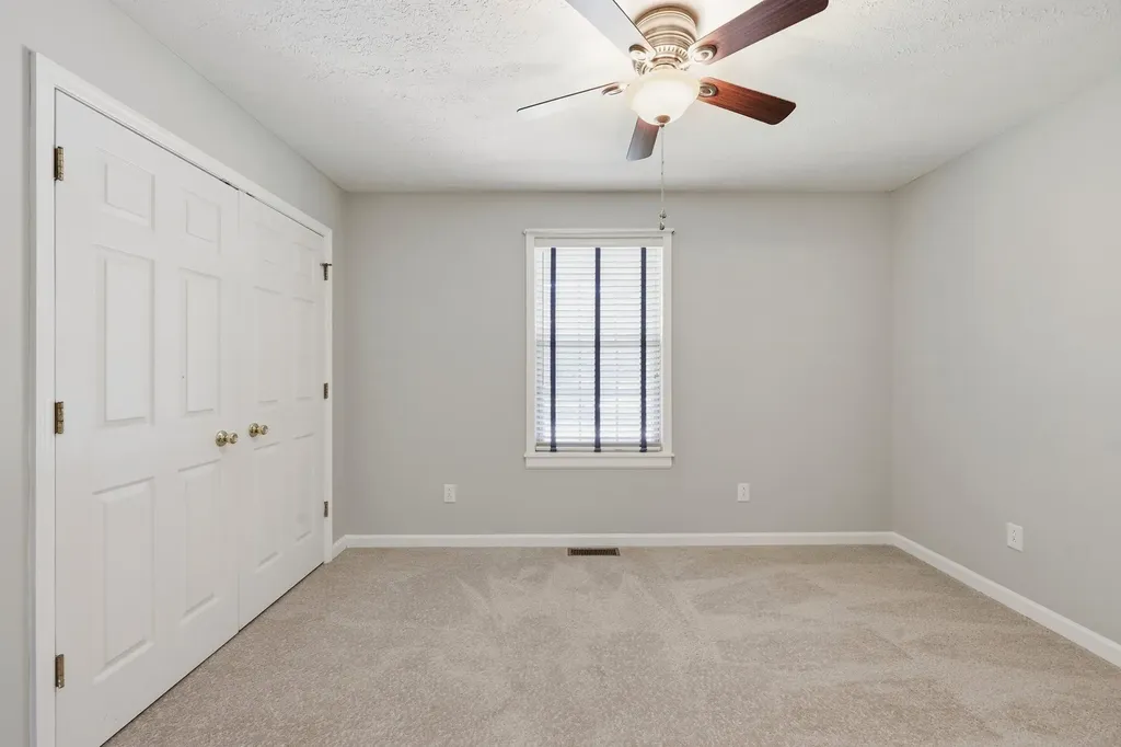 5317 Sleepy Hollow Drive Frankfort KY 40601