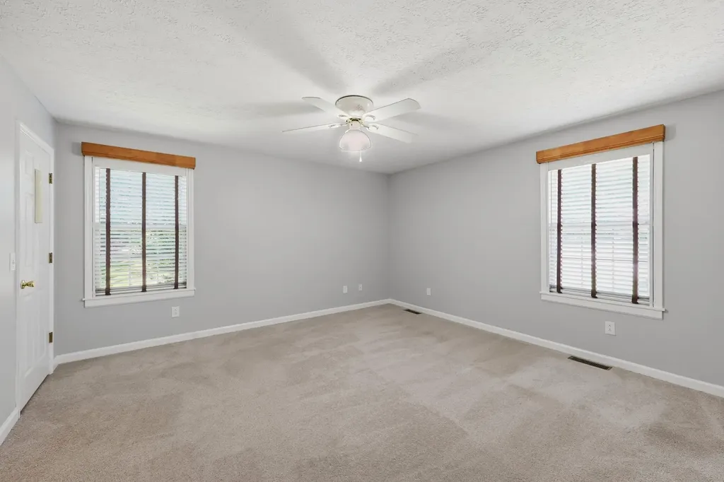 5317 Sleepy Hollow Drive Frankfort KY 40601